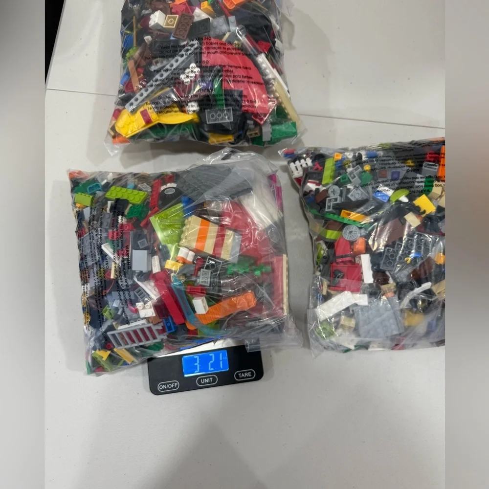 LEGO 3 LB. LOT OF2 COLORS BULK USED LEGO BLOCKS BRICKS PARTS PIECES - Picture 3 of 3